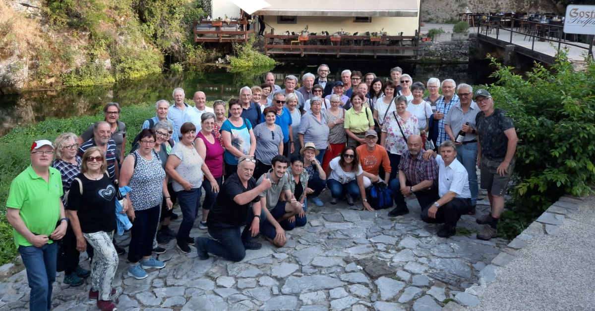 Kost- und Wanderbares  erfreute die OGL Lind bei ihrem Ausflug in den Karst und ins Vipavatal