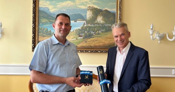 B&uuml;rgermeister Vouk in Bled ausgezeichnet